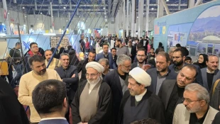 بازدید معاون وزیر علوم و معاون استاندار خراسان رضوی و نماینده مردم مشهد از غرفه دانشگاه ملی مهارت واحد استانی خراسان رضوی 5
